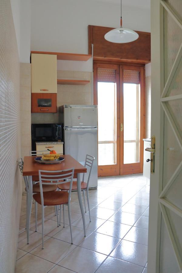 Casa Di Nina Villa ซาแลร์โน ภายนอก รูปภาพ